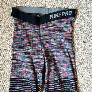 NIKE pro soft, warm workout legging